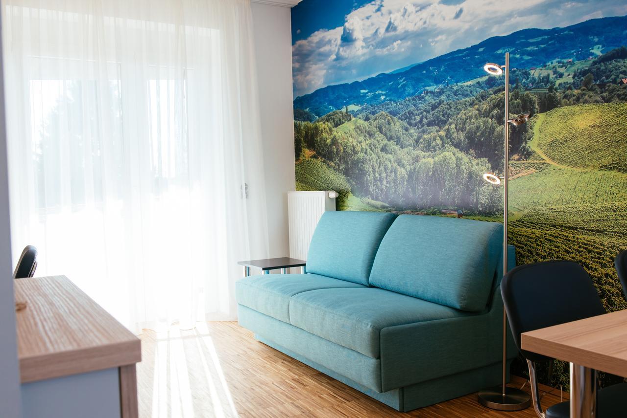 Heuberger Hotel apartamentowy Rudersdorf