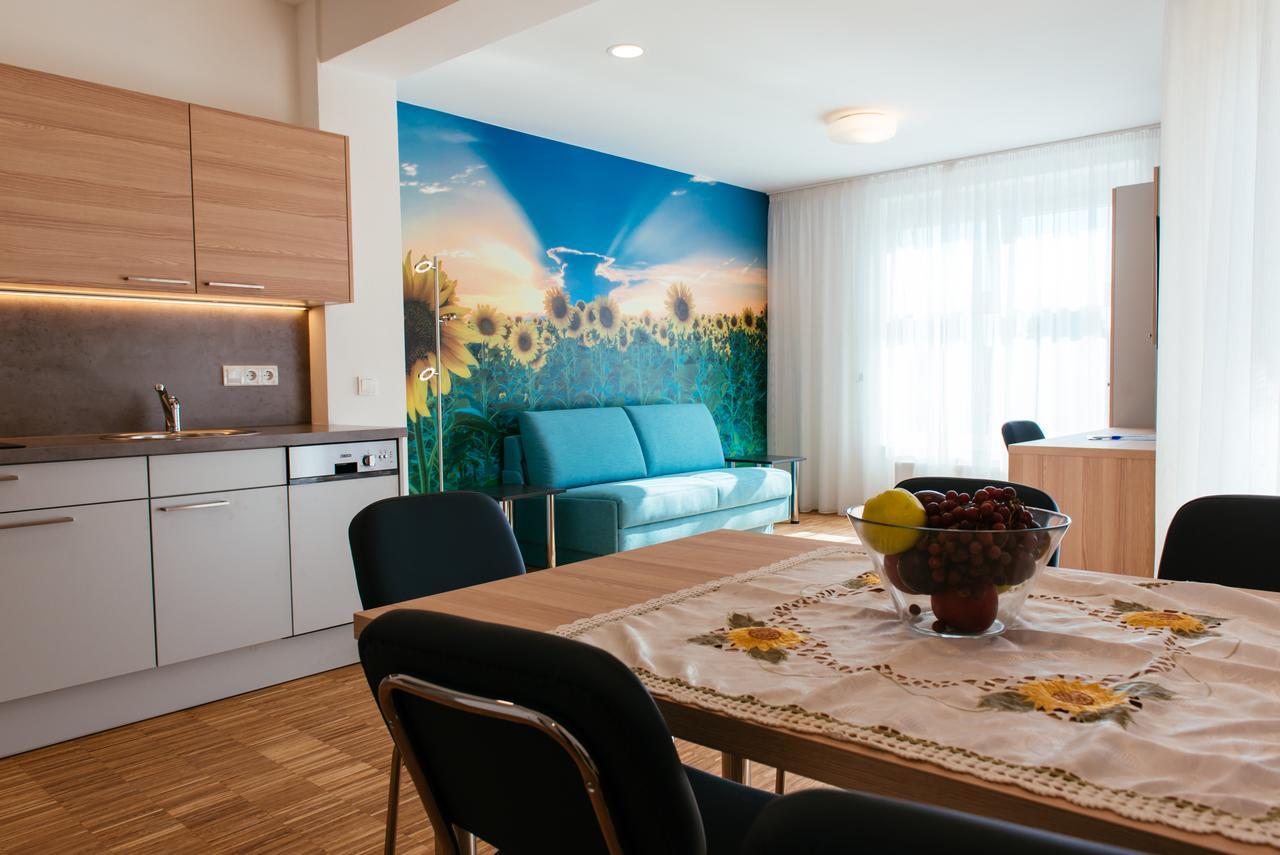 Heuberger Hotel apartamentowy 3*